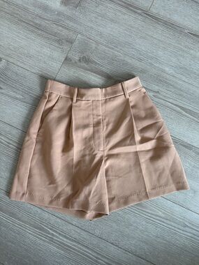 A&F Sloane Tailored Shorts - S